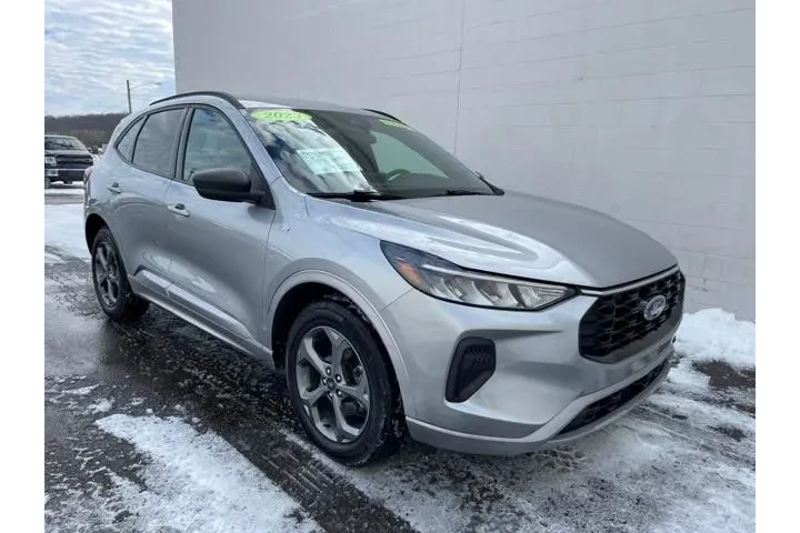 $23995 : Ford Escape 2023 AWD ST-Line image 2