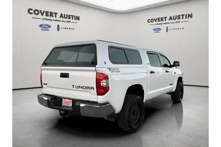 $32180 : Toyota Tundra 2019 4x4 SR5 4 image 5