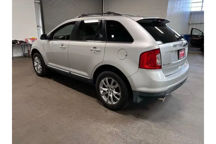 $5940 : Ford Edge 2011 AWD Limited 4 image 5