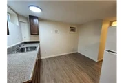 $525 : Rental property with 1 bedro thumbnail