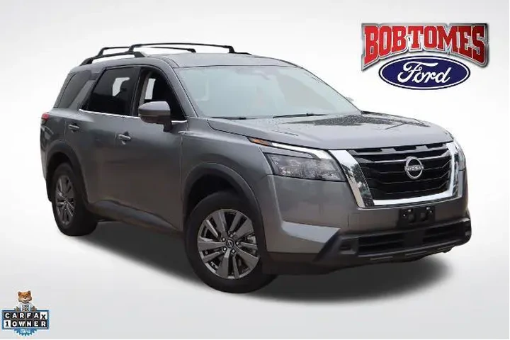 $28495 : Nissan Pathfinder 2024 SV 4d image 1