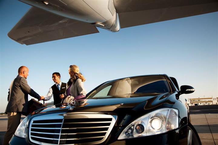 Airport Limo Services Houston image 1