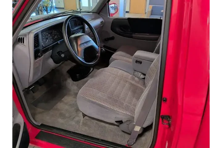 $8995 : Ford Ranger 1993 2dr Splash image 3