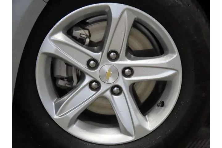 $18495 : Chevrolet Malibu 2024 LS Fle image 2