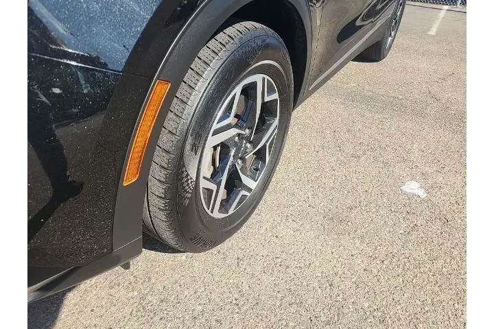 $21491 : Kia Sportage 2023 LX 4dr SUV image 7