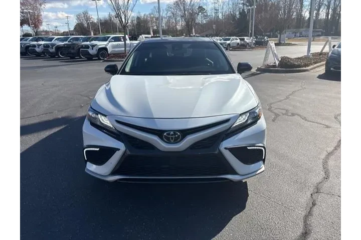 $30014 : Toyota Camry 2024 XSE 4dr Se image 2