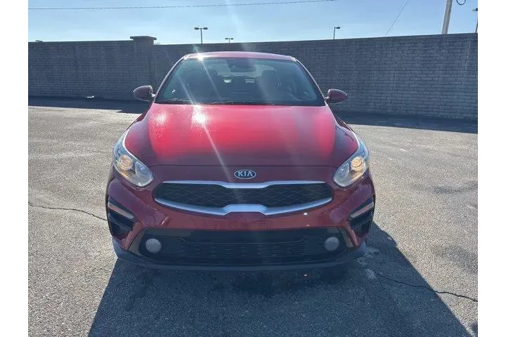 $13982 : Kia Forte 2021 LXS 4dr Sedan image 2