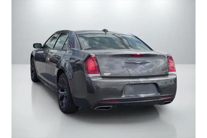 $29999 : Chrysler 300 2023 Touring L image 7