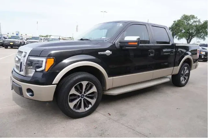 $15725 : Ford F-150 2010 4x2 King Ran image 4