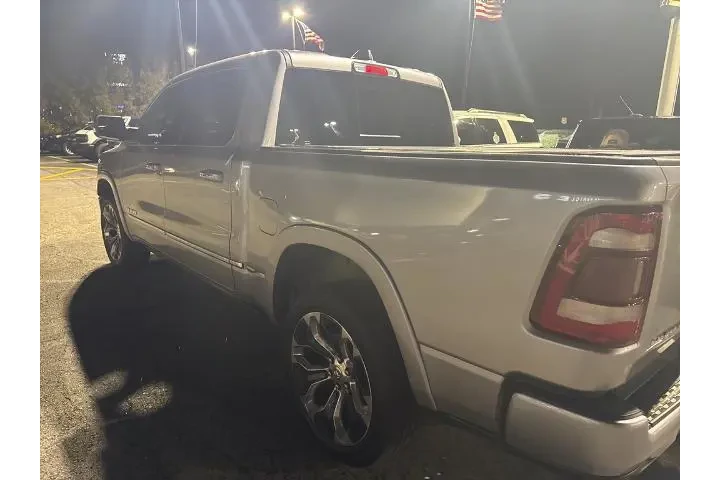 $28598 : Ram 1500 2019 4x4 Limited 4d image 7