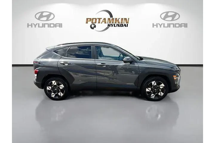 $21761 : Hyundai KONA 2025 SEL 4dr Cr image 4