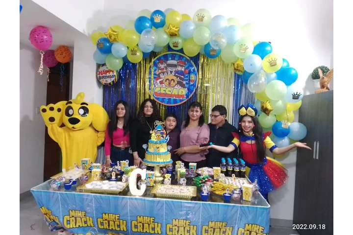Show Infantil 910483816 Améri image 3