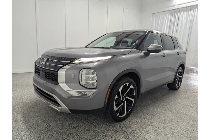 $26997 : Mitsubishi Outlander 2023 AW image 5