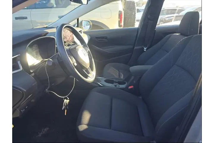 $22995 : Toyota Corolla 2024 LE 4dr S image 4