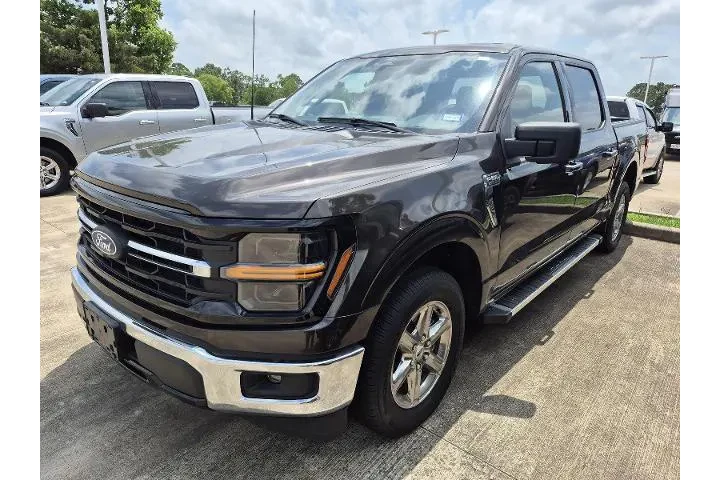 $38096 : Ford F-150 2024 4x2 XLT 4dr image 1
