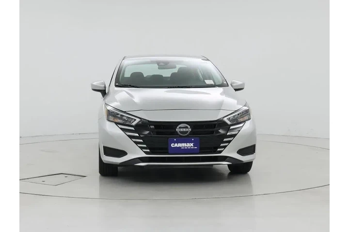 $18998 : Nissan Versa 2025 SV 4dr Sed image 5