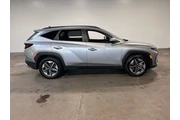 $22840 : Hyundai TUCSON 2025 SEL 4dr thumbnail