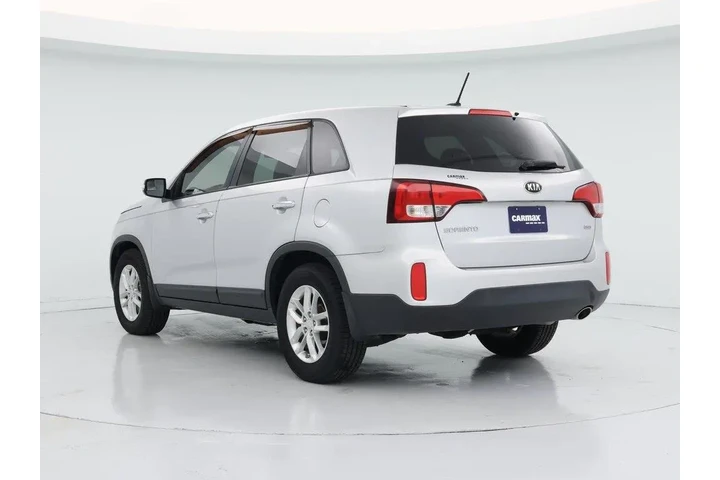 $15998 : Kia Sorento 2015 LX 4dr SUV image 2