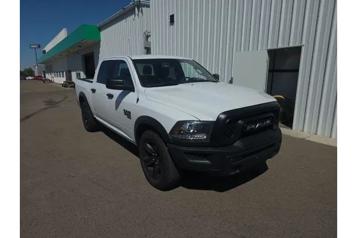 $28900 : Ram 1500 Classic 2024 4x2 SL image 1
