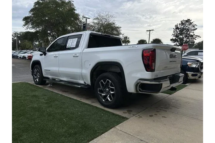 $35891 : GMC Sierra 1500 2023 4x4 SLE image 5