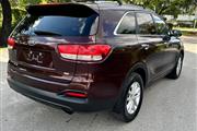 $8900 : Kia Sorento EX 2017 thumbnail