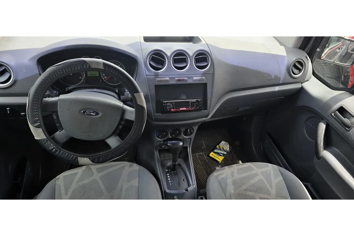$3200 : Transit Conet Xlt image 8