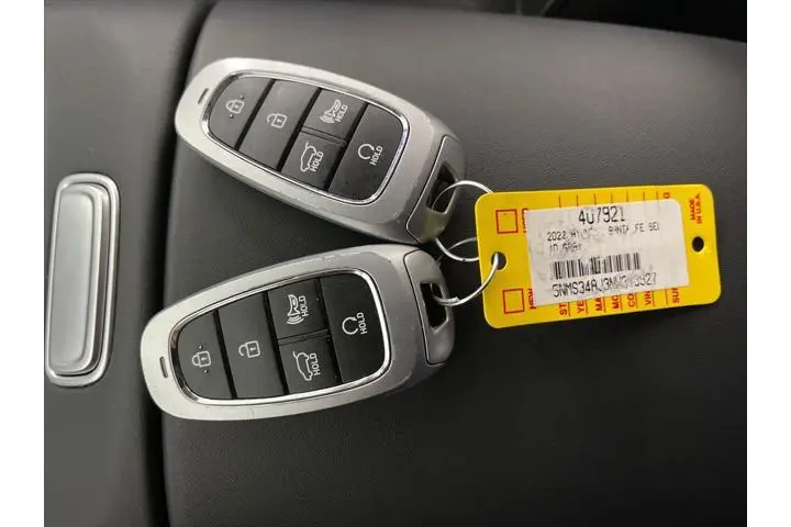 $22995 : Hyundai SANTA FE 2022 SEL 4d image 9