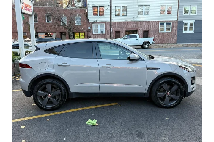 $14995 : 2018 E-PACE SE image 7