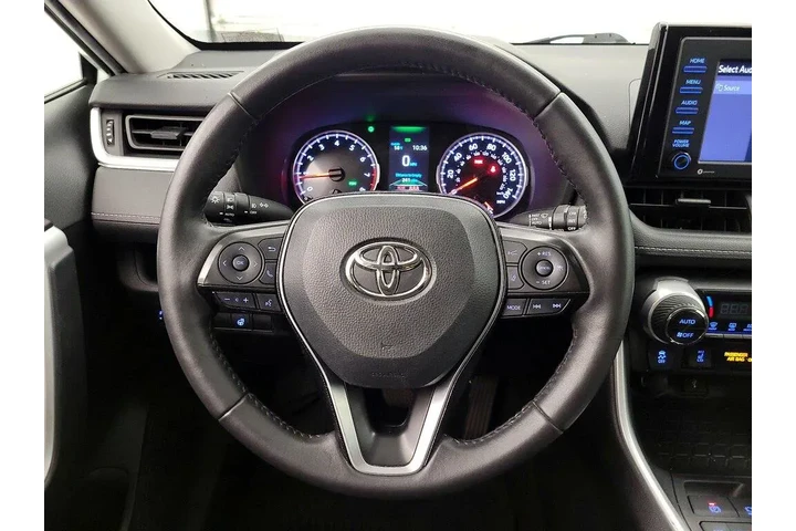 $27998 : Toyota RAV4 2021 AWD XLE 4dr image 10