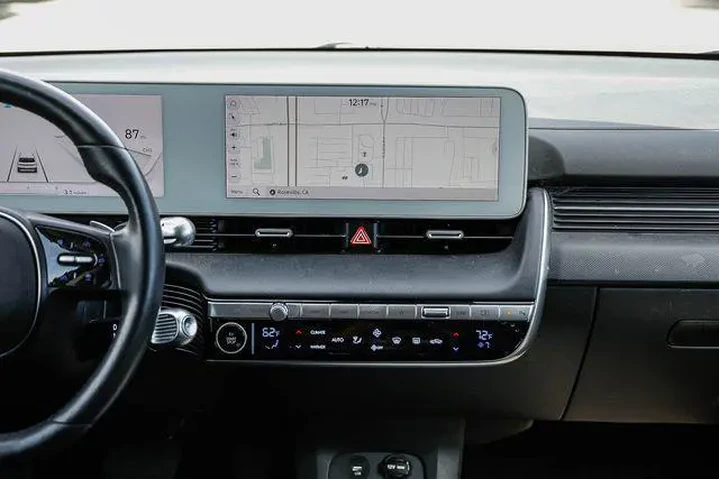 $24992 : Hyundai IONIQ 5 2023 SEL 4dr image 10