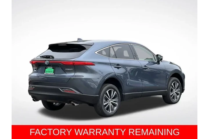 $28988 : 2022 Venza LE image 5