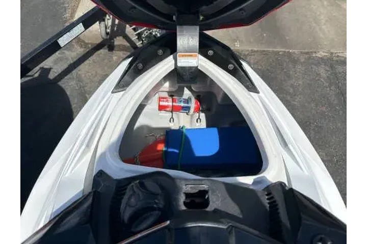 2011 Sea-Doo GTS 130 image 3