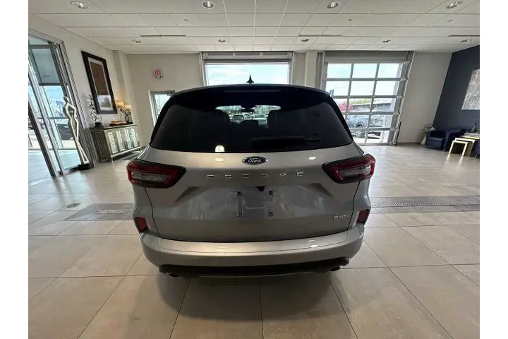 $27764 : Ford Escape 2024 AWD ST-Line image 4