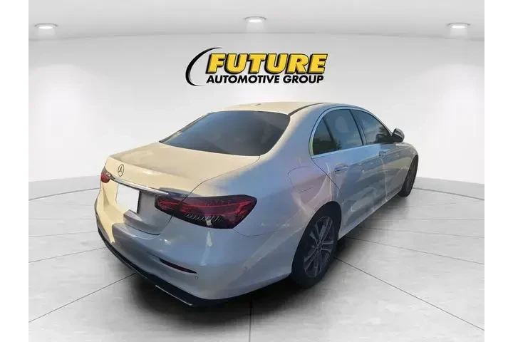 $29888 : Mercedes-Benz E-Class 2021 E image 3