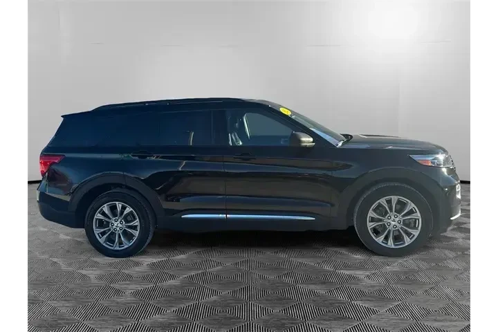 $26216 : Ford Explorer 2022 AWD XLT 4 image 6