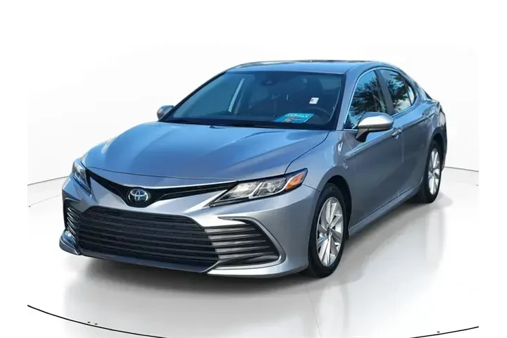$20591 : Toyota Camry 2022 LE 4dr Sed image 2
