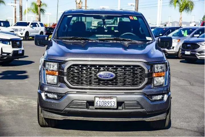 $30889 : Ford F-150 2023 4x2 XL 4dr S image 2