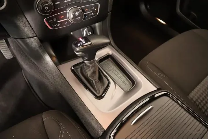 $25488 : Dodge Charger 2023 AWD SXT 4 image 7