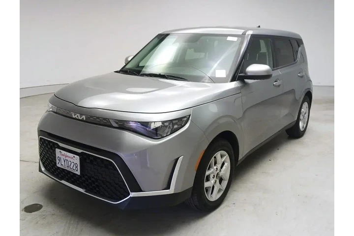 $18998 : Kia Soul 2024 S 4dr Crossove image 3