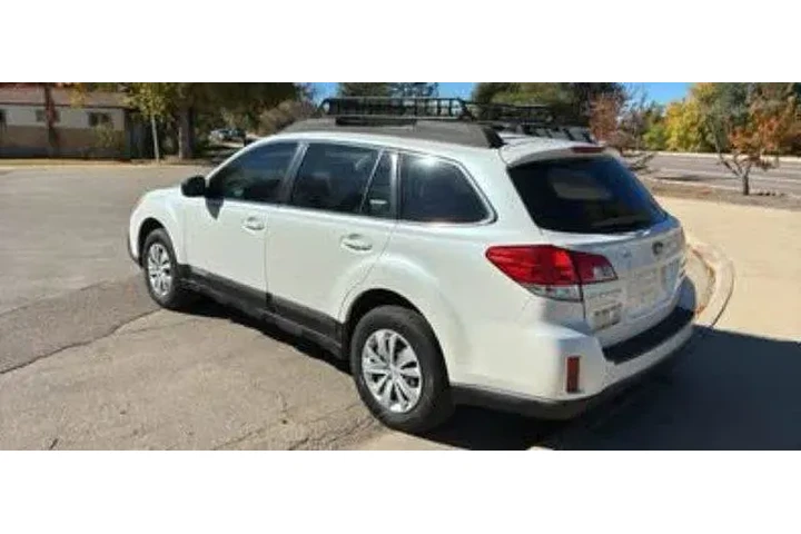 $4950 : Subaru Outback 2014 AWD 2.5i image 3