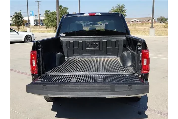 $37852 : Ford F-150 2023 4x2 XL 4dr S image 9