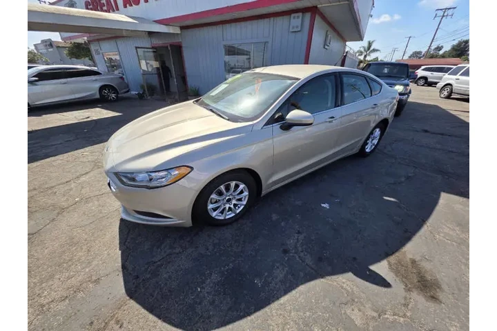 2017 Fusion S image 7