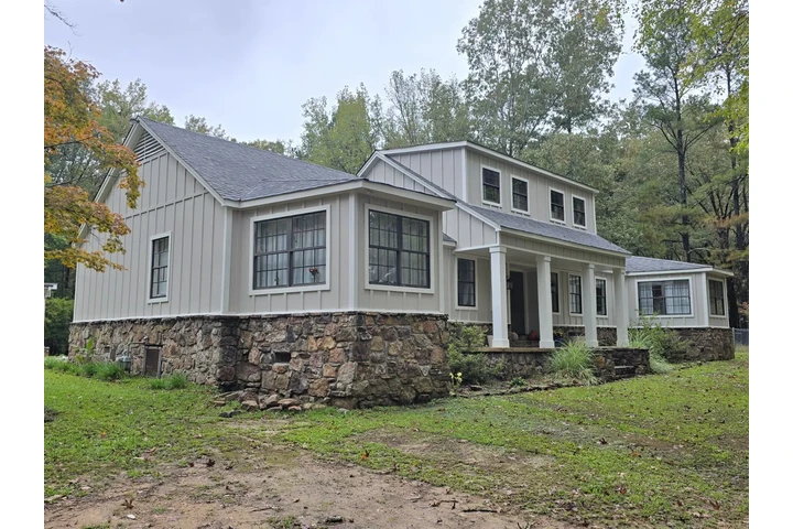 Professional Gutter image 10