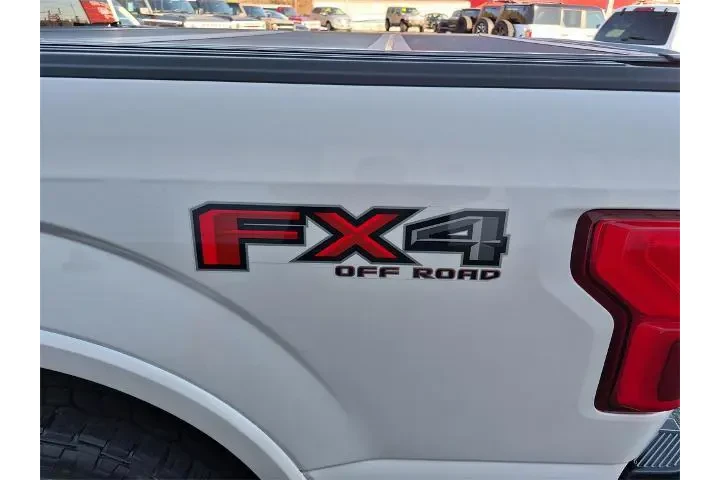 $27998 : Ford F-150 2018 4x4 King Ran image 10