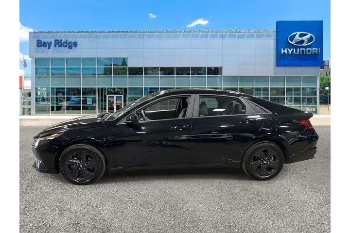 $19888 : Hyundai ELANTRA 2023 SEL 4dr image 7