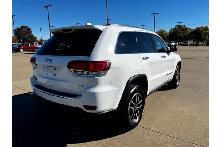 $28885 : Jeep Grand Cherokee 2021 4x4 image 4