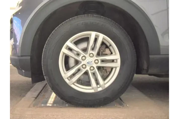 $24499 : Ford Explorer 2022 AWD XLT 4 image 9