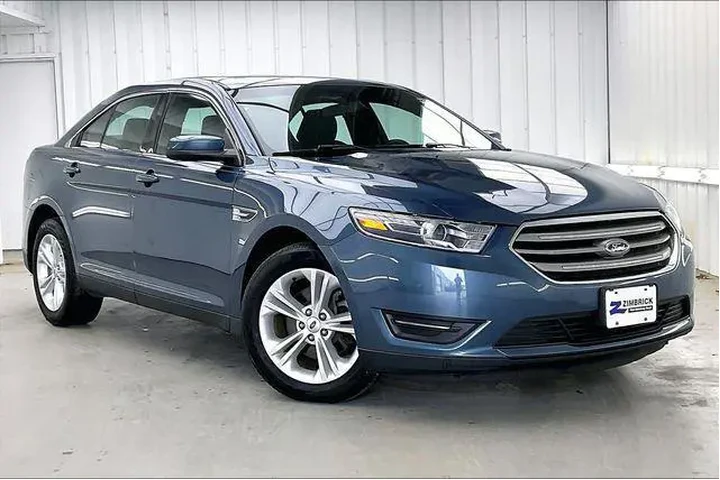 $16490 : Ford Taurus 2019 SEL 4dr Sed image 1