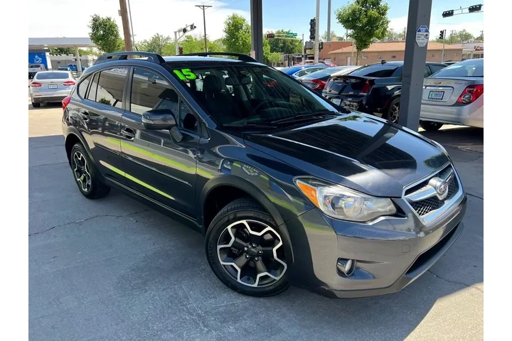 2015 XV Crosstrek 2.0 Limited image 3