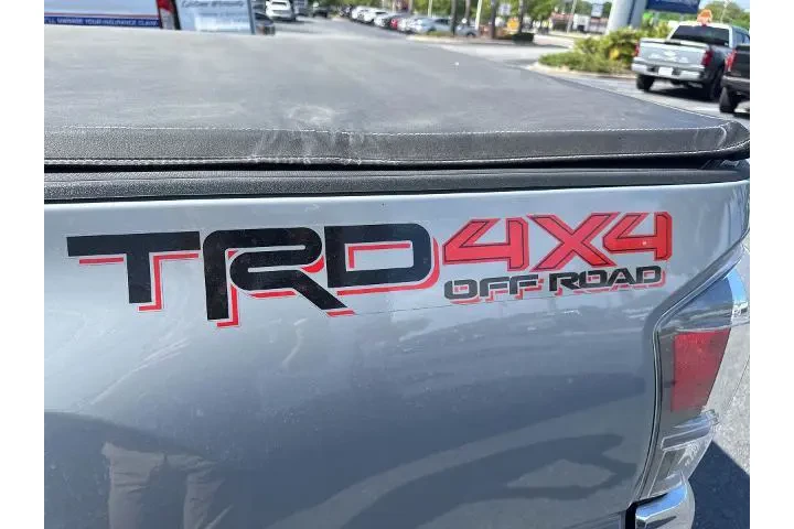$37179 : Toyota Tacoma 2021 4x4 TRD P image 7
